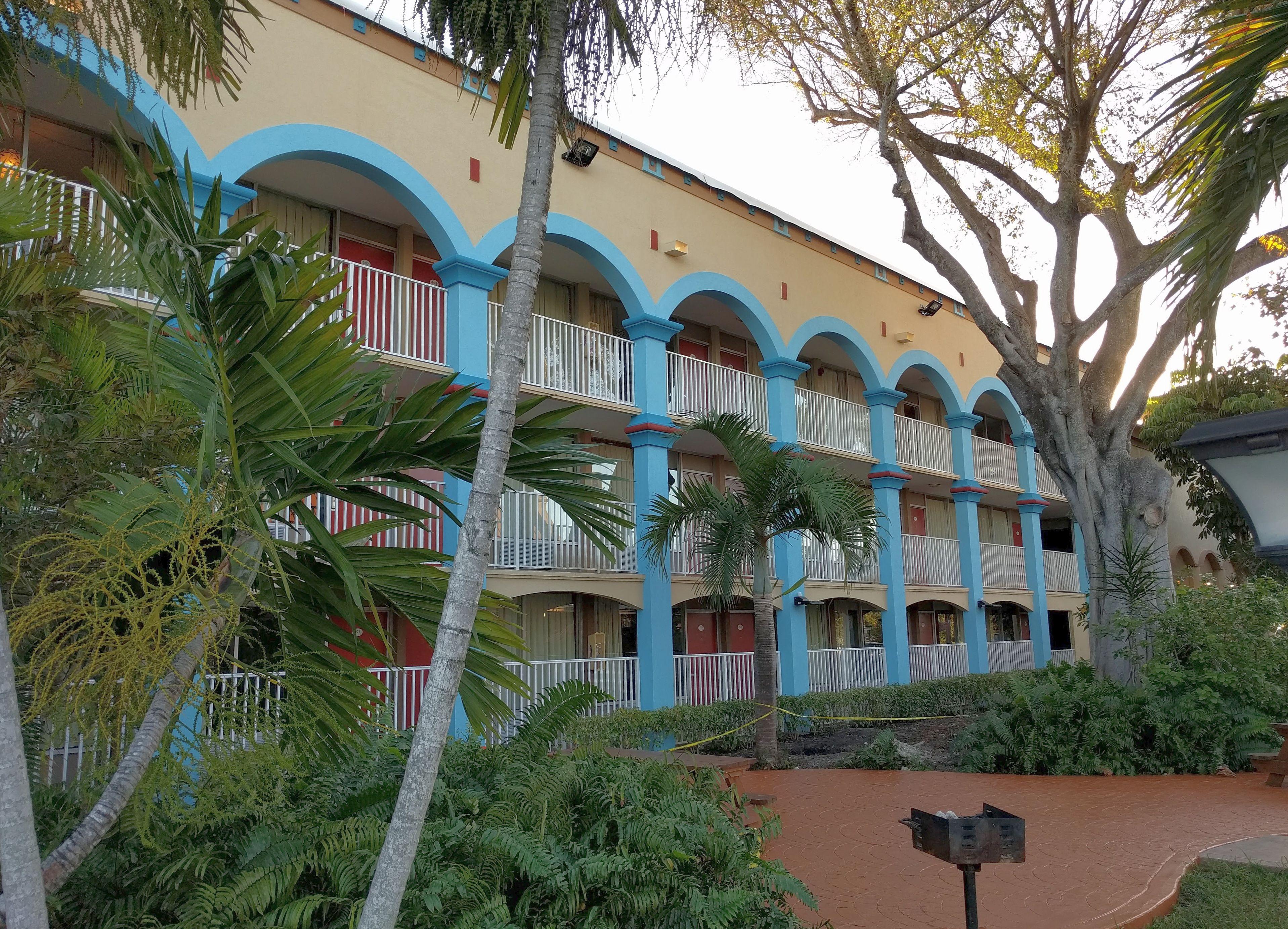Red Carpet Inn Airport Fort Lauderdale Dania Beach Extérieur photo